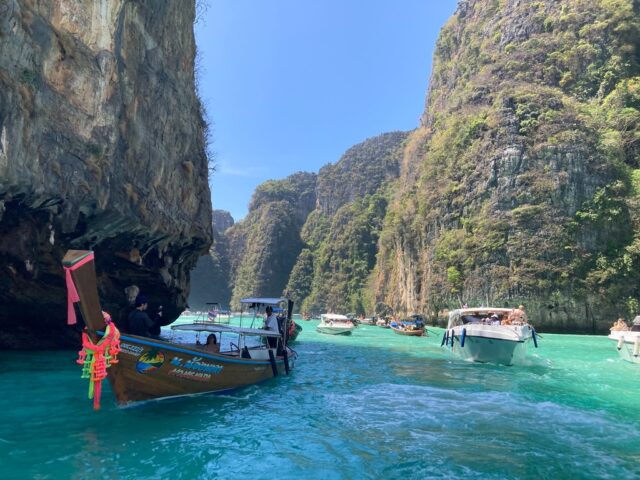 ピピ島・カイ島ツアー